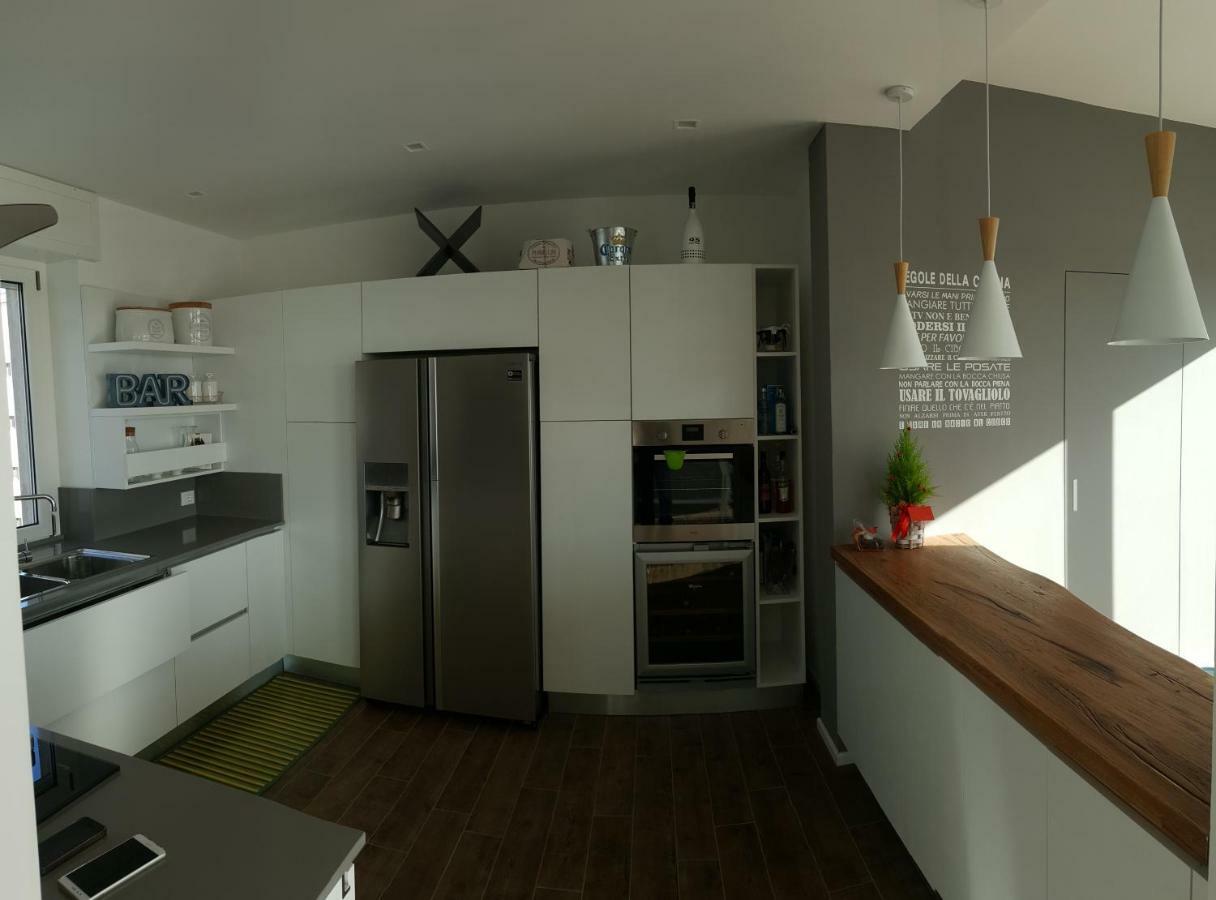 Penthouse Salento - Galatina Apartment Luaran gambar