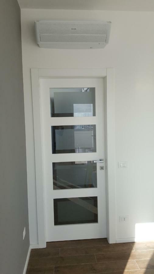 Penthouse Salento - Galatina Apartment Luaran gambar